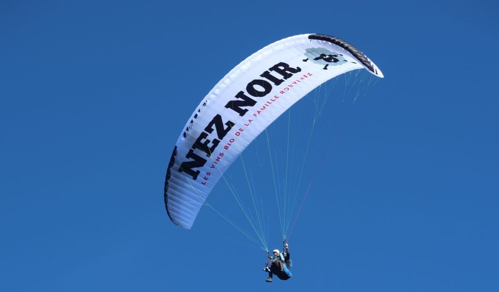 biplace nez noir 1